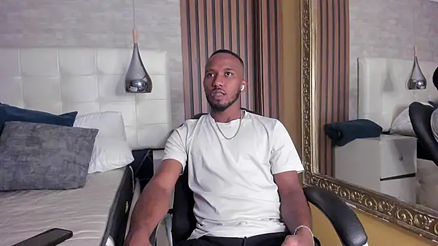 JamesParck online show from April 19, 2026, 12:00 am