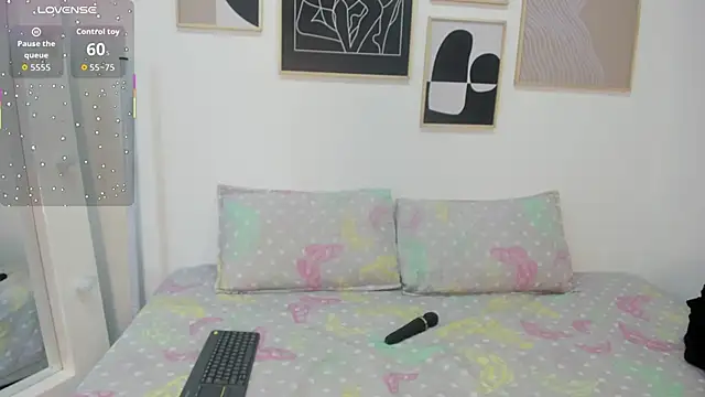 Snapshot of brandy_sweet_ chatting on October 24, 2025, 12:04 pm brandy sweet  online show from October 24, 2025, 12:04 pm