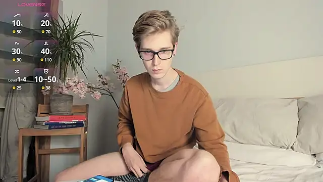 Shirizi online show from December 10, 2024, 6:49 pm