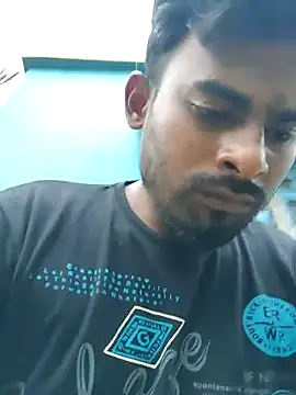 Snapshot of rayhan085 chatting on March 17, 2025, 11:42 am rayhan085 online show from March 17, 2025, 11:42 am