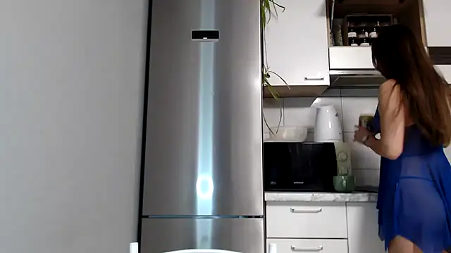 SierraSky  online show from November 6, 2025, 6:01 pm