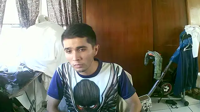 jperezofficial1 online show from October 19, 2025, 10:12 pm