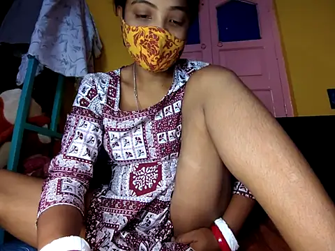 cutesoma2 online show from March 22, 2025, 10:06 am