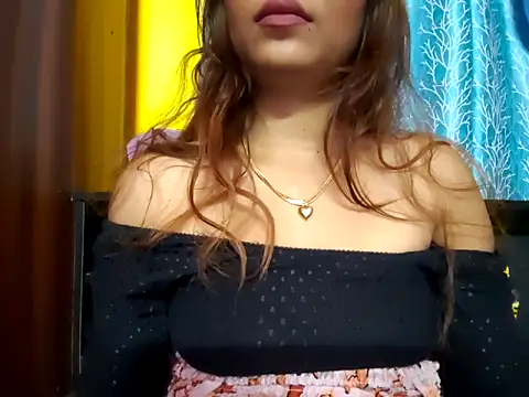 cutesoma2 online show from November 24, 2025, 5:46 pm