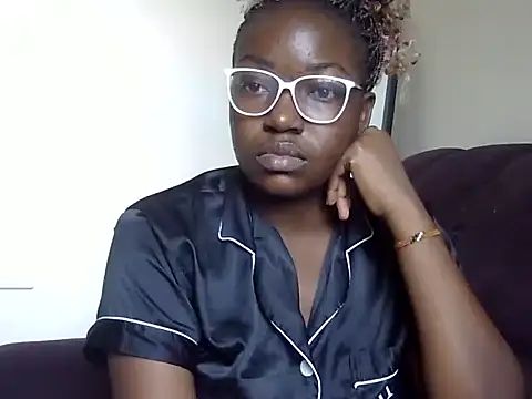 Sexy racy rebel  online show from December 17, 2025, 9:47 am