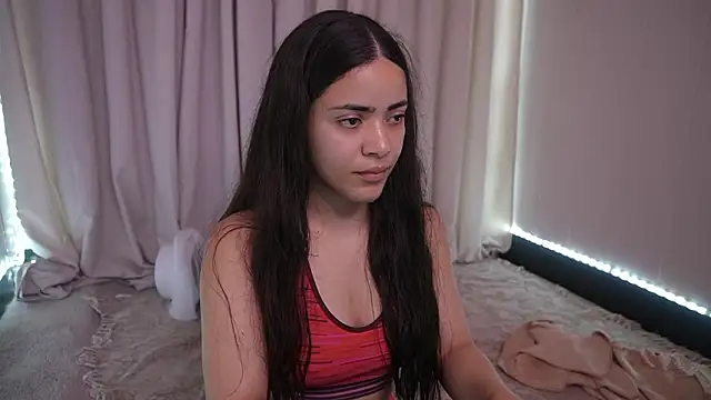 Feetgirl01 online show from March 5, 2026, 11:07 am