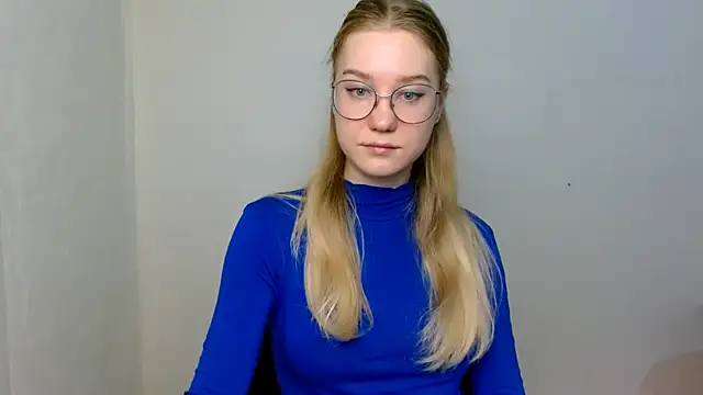 cindi hot online show from December 17, 2025, 11:37 am