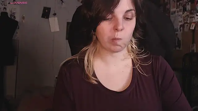 Saya sweet online show from July 7, 2026, 12:24 am
