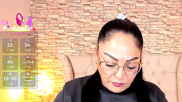 Gina Myers online show from September 11, 2025, 1:33 pm