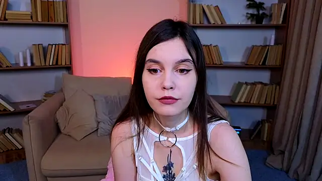 SusieMorris online show from January 25, 2025, 1:54 am