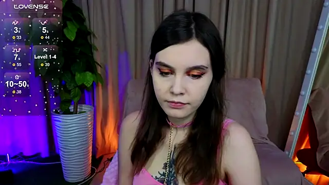 SusieMorris online show from February 10, 2025, 7:15 am