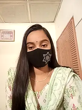 Cute-Pria online show from December 14, 2024, 6:41 pm