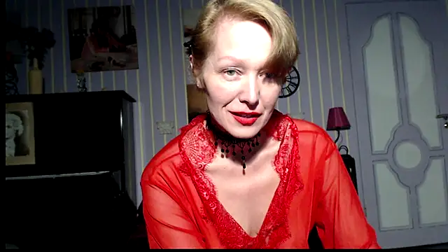 Snapshot of Marquise555 chatting on September 25, 2025, 6:47 pm Marquise555 online show from September 25, 2025, 6:47 pm