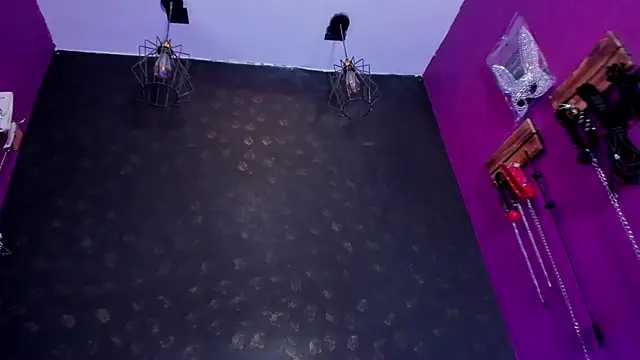 Alexa Slave online show from November 22, 2025, 7:02 pm