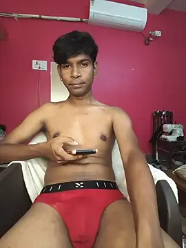 richardjames95 online show from July 25, 2026, 5:41 pm