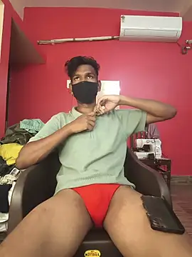 Snapshot of richardjames95 chatting on June 3, 2026, 7:51 pm richardjames95 online show from June 3, 2026, 7:51 pm