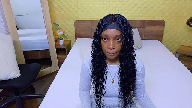 Snapshot of Shamiraa_moore chatting on February 13, 2026, 8:09 pm Shamiraa moore online show from February 13, 2026, 8:09 pm