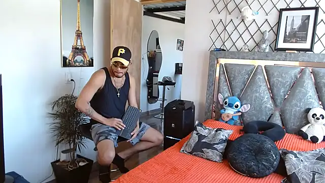 Snapshot of Nathan_Mendoza chatting on July 17, 2026, 8:50 pm Nathan Mendoza online show from July 17, 2026, 8:50 pm