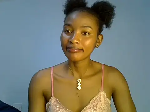 Snapshot of cute-alexis chatting on November 14, 2025, 10:19 am cute-alexis online show from November 14, 2025, 10:19 am