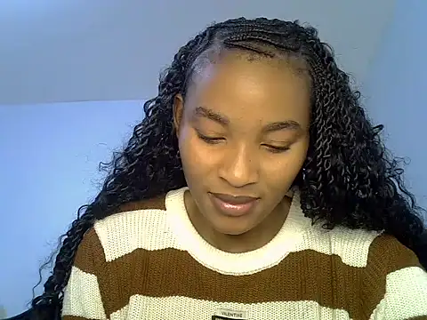 cute-alexis online show from June 3, 2026, 6:14 am