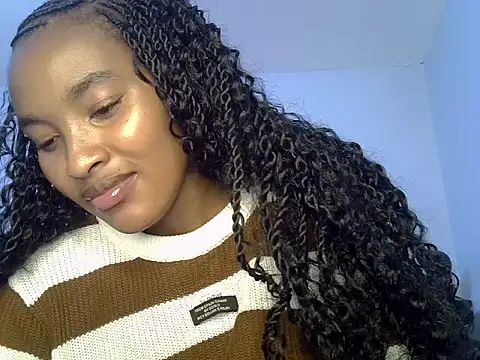 cute-alexis online show from May 28, 2026, 10:54 am