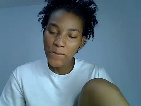 Snapshot of cute-alexis chatting on September 18, 2025, 7:22 am cute-alexis online show from September 18, 2025, 7:22 am