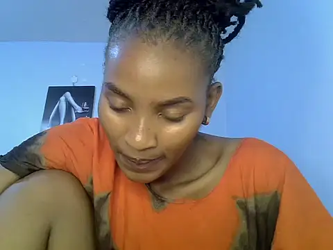 cute-alexis online show from February 5, 2026, 7:43 pm