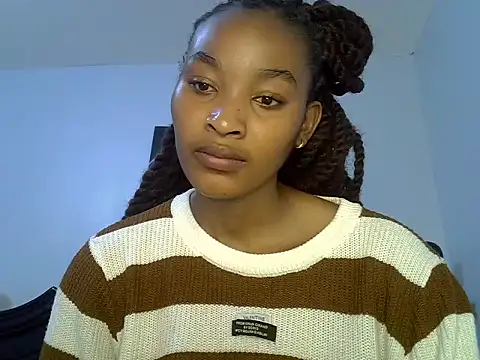 cute-alexis online show from May 21, 2026, 9:17 am