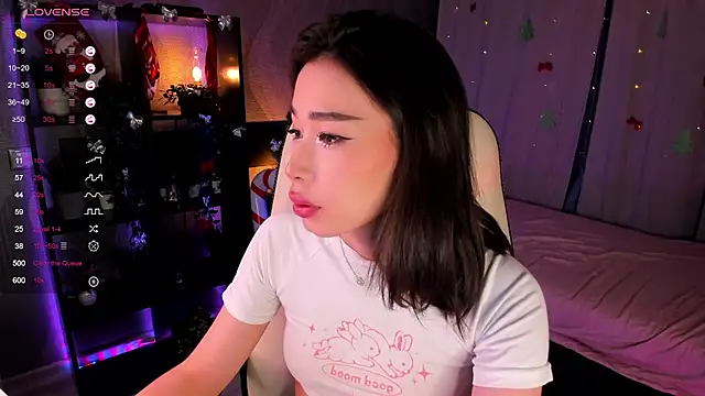 sensualily online show from January 16, 2026, 3:27 pm