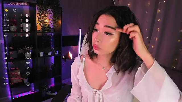 Snapshot of sensualily chatting on November 28, 2025, 3:34 pm sensualily online show from November 28, 2025, 3:34 pm