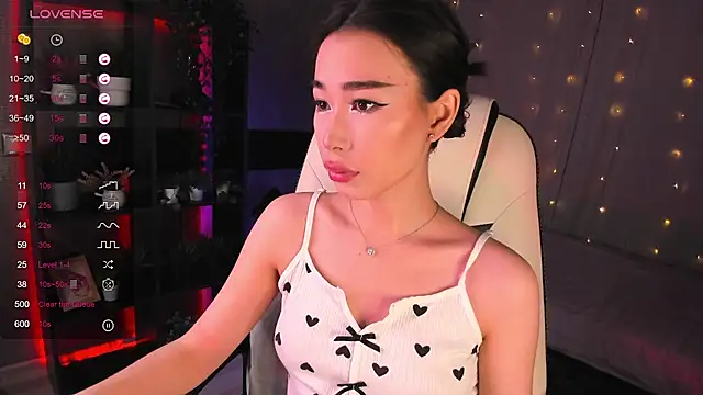 Snapshot of sensualily chatting on November 8, 2025, 3:15 pm sensualily online show from November 8, 2025, 3:15 pm