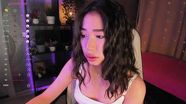 Snapshot of sensualily chatting on September 18, 2025, 3:59 pm sensualily online show from September 18, 2025, 3:59 pm