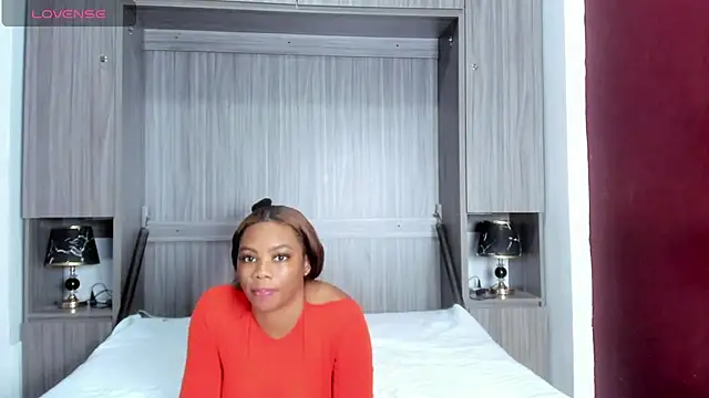 Snapshot of KendallRosse1 chatting on February 22, 2025, 12:18 pm KendallRosse1 online show from February 22, 2025, 12:18 pm