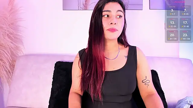 Danna adams01 online show from December 22, 2025, 6:52 pm