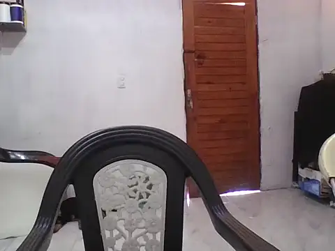 iaradias online show from November 3, 2025, 2:09 pm