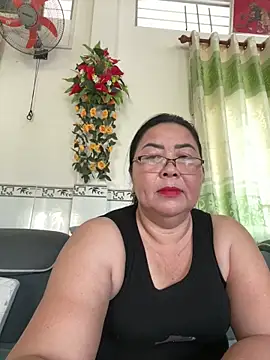 Snapshot of NDith chatting on October 23, 2025, 11:58 pm NDith online show from October 23, 2025, 11:58 pm