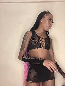 Snapshot of Kylie_Hairy_Bbc chatting on February 9, 2025, 1:00 am Kylie Hairy Bbc online show from February 9, 2025, 1:00 am