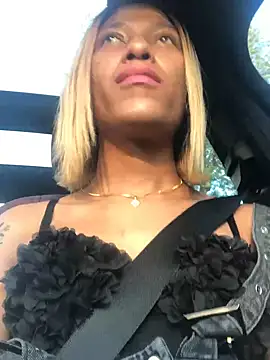 Snapshot of Kylie_Hairy_Bbc chatting on September 8, 2025, 2:49 pm Kylie Hairy Bbc online show from September 8, 2025, 2:49 pm