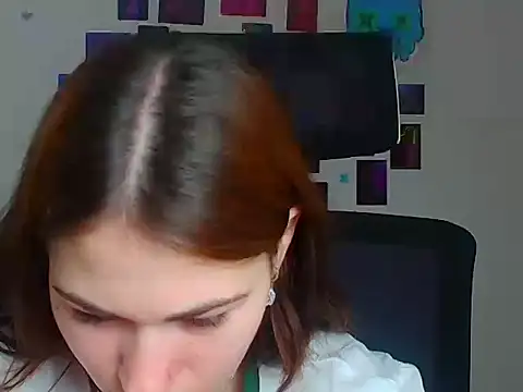 Snapshot of Loon_Amore chatting on December 1, 2025, 7:09 am Loon Amore online show from December 1, 2025, 7:09 am