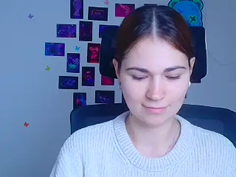 Snapshot of Loon_Amore chatting on November 16, 2025, 7:13 am Loon Amore online show from November 16, 2025, 7:13 am