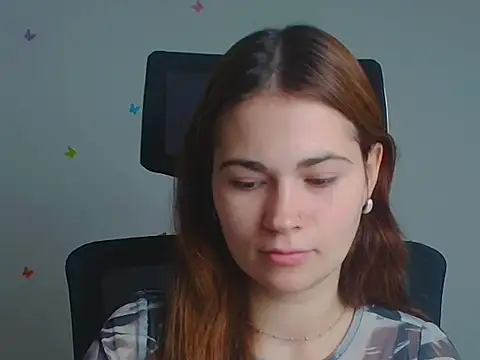 Snapshot of Loon_Amore chatting on November 10, 2025, 7:02 am Loon Amore online show from November 10, 2025, 7:02 am