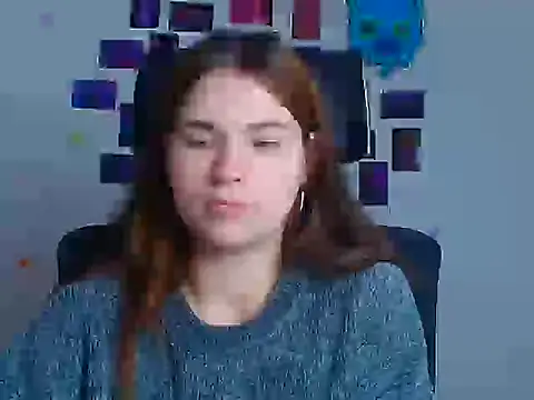 Snapshot of Loon_Amore chatting on November 27, 2025, 6:47 am Loon Amore online show from November 27, 2025, 6:47 am