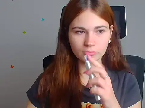 Snapshot of Loon_Amore chatting on November 8, 2025, 7:12 am Loon Amore online show from November 8, 2025, 7:12 am