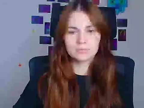 Snapshot of Loon_Amore chatting on November 26, 2025, 6:46 am Loon Amore online show from November 26, 2025, 6:46 am