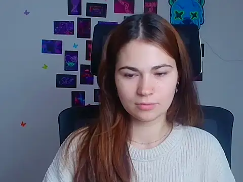 Snapshot of Loon_Amore chatting on November 23, 2025, 6:34 am Loon Amore online show from November 23, 2025, 6:34 am