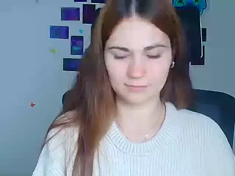 Snapshot of Loon_Amore chatting on November 19, 2025, 6:35 am Loon Amore online show from November 19, 2025, 6:35 am