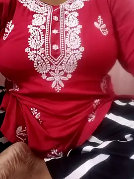 Snapshot of Priya-89 chatting on September 28, 2025, 7:15 am Priya-89 online show from September 28, 2025, 7:15 am