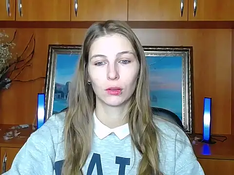 Snapshot of StrangerGi chatting on December 14, 2025, 8:09 am StrangerGi online show from December 14, 2025, 8:09 am