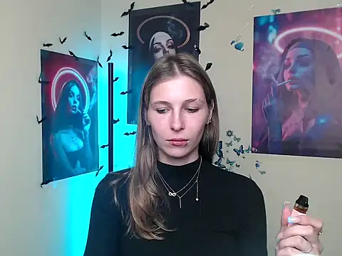 Snapshot of StrangerGi chatting on September 14, 2025, 6:30 pm StrangerGi online show from September 14, 2025, 6:30 pm