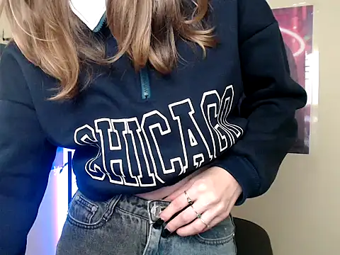 Snapshot of StrangerGi chatting on October 25, 2025, 6:12 am StrangerGi online show from October 25, 2025, 6:12 am